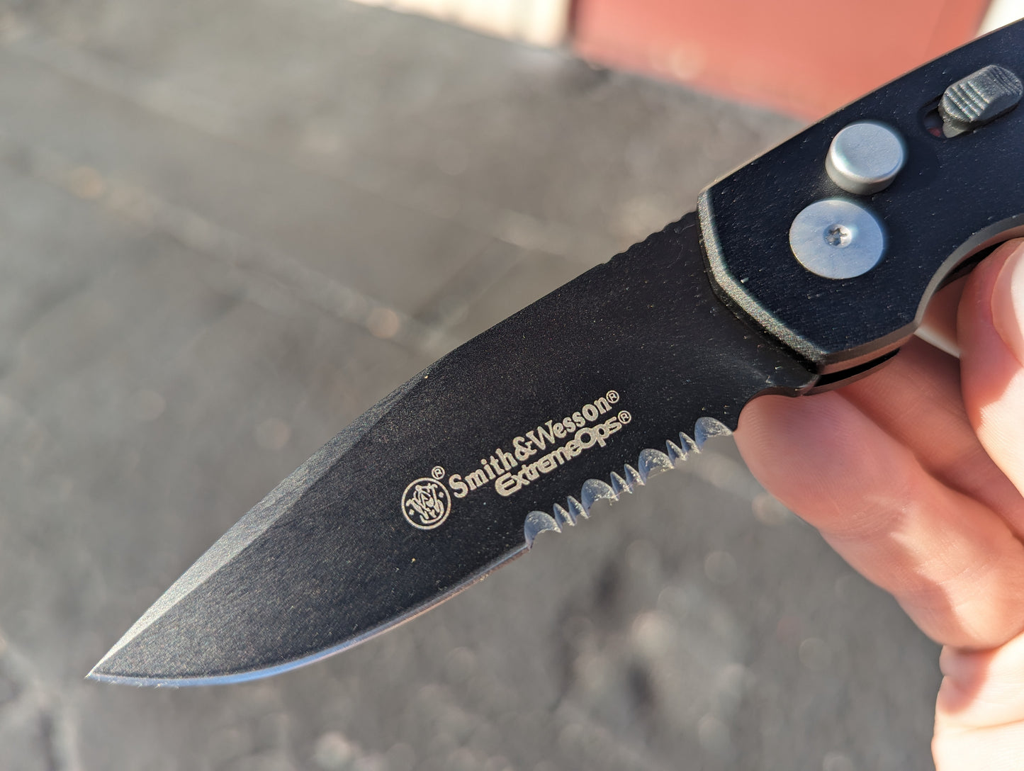 SW50BS SMITH & WESSON EXTREME OPS AUTOMATIC KNIFE