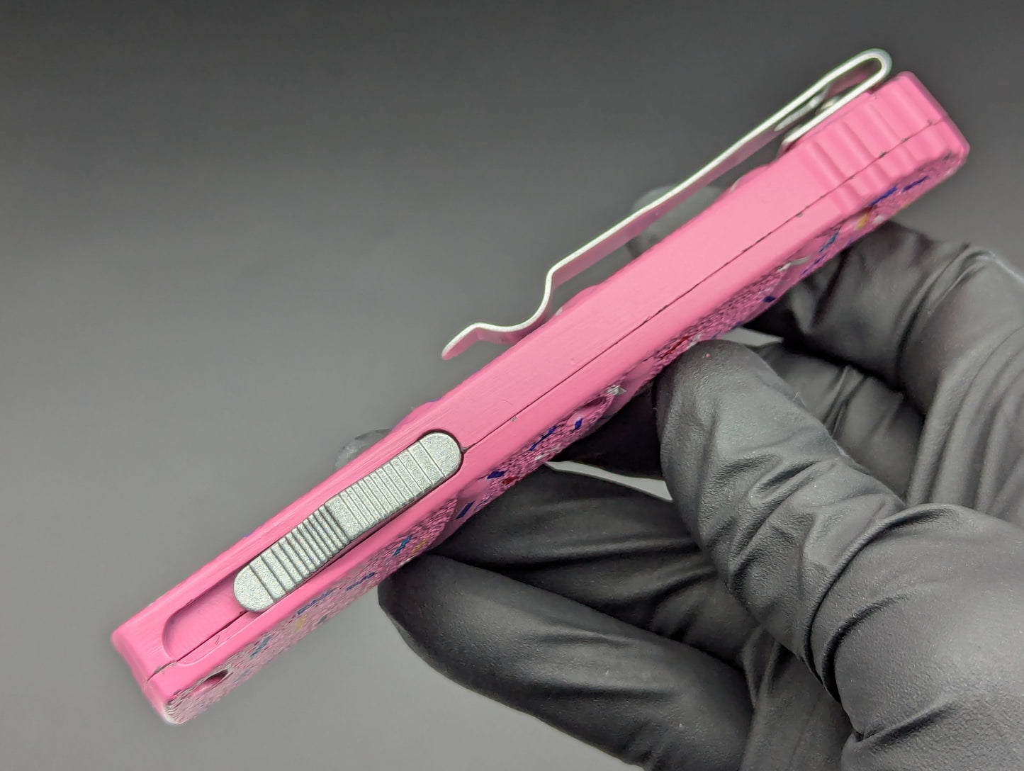 PINK SPRINKLED DONUT CLIP POINT D/A OTF KNIFE