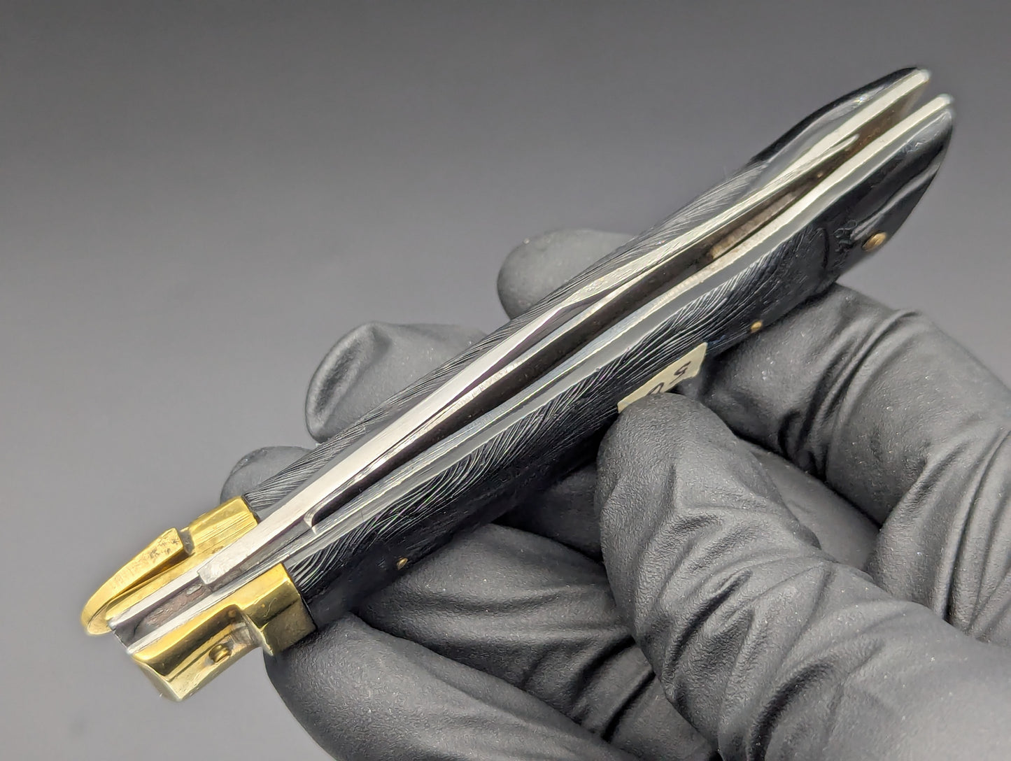 VINTAGE JAPANESE DEER FOOT SWITCHBLADE KNIFE