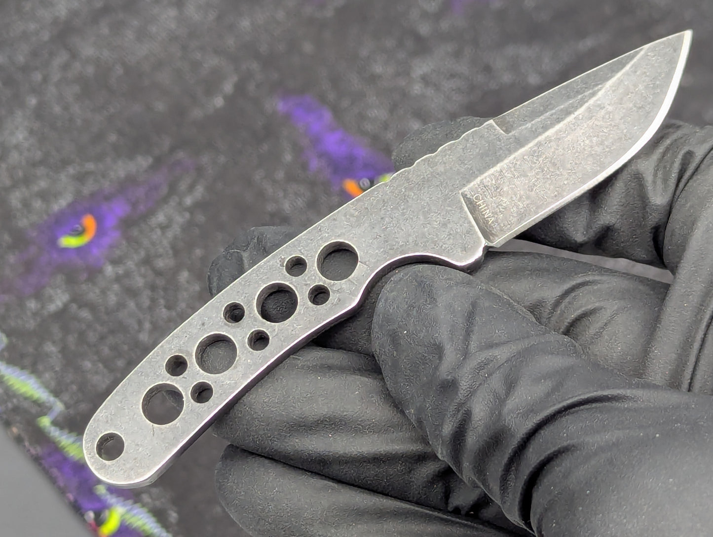 4.25" STONEWASHED FULL TANG MINI NECK KNIFE