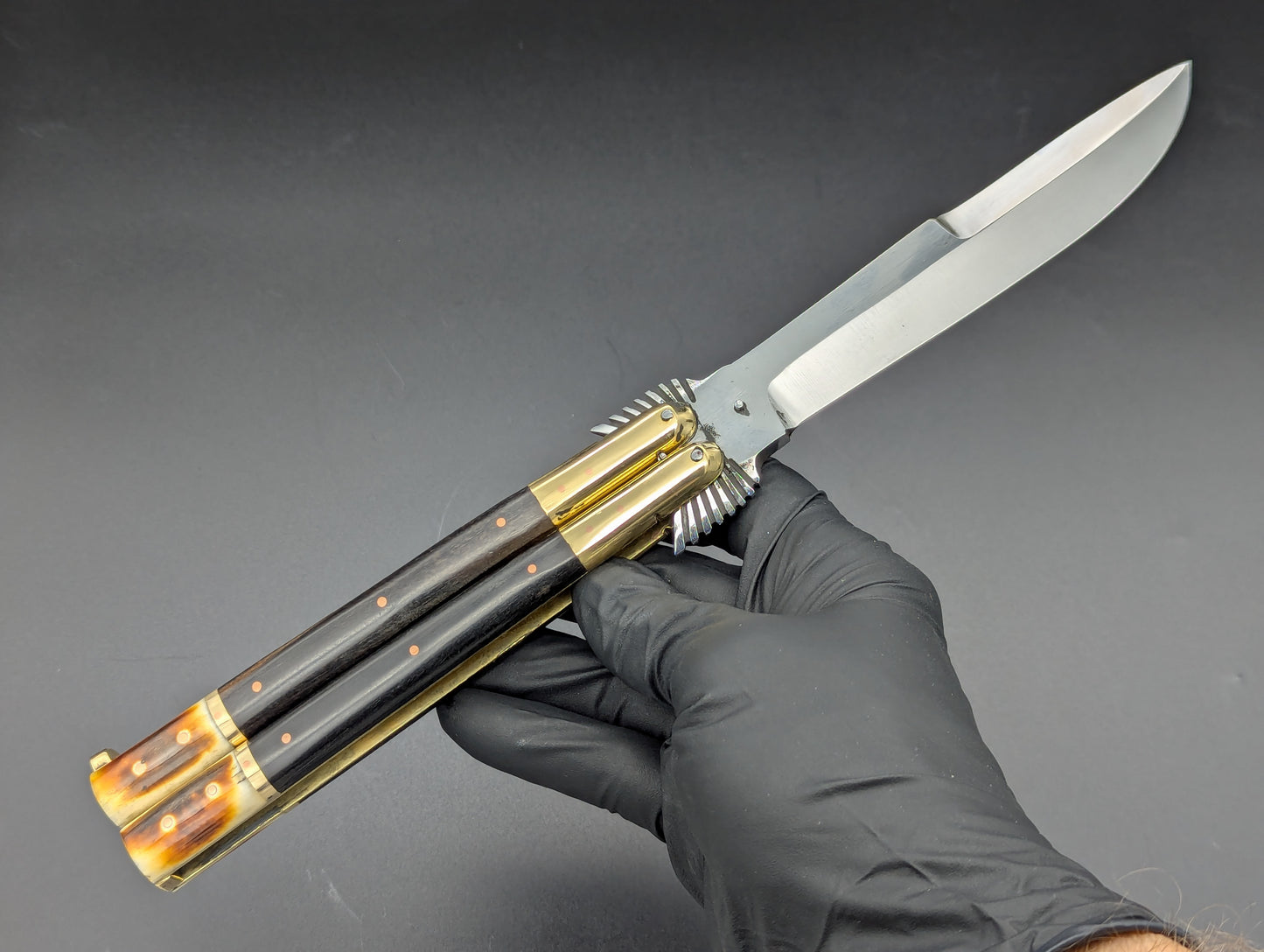 11.25" CARVED EAGLE 2-TONE SCALE BRASS FHM BALISONG MANILA BLADE
