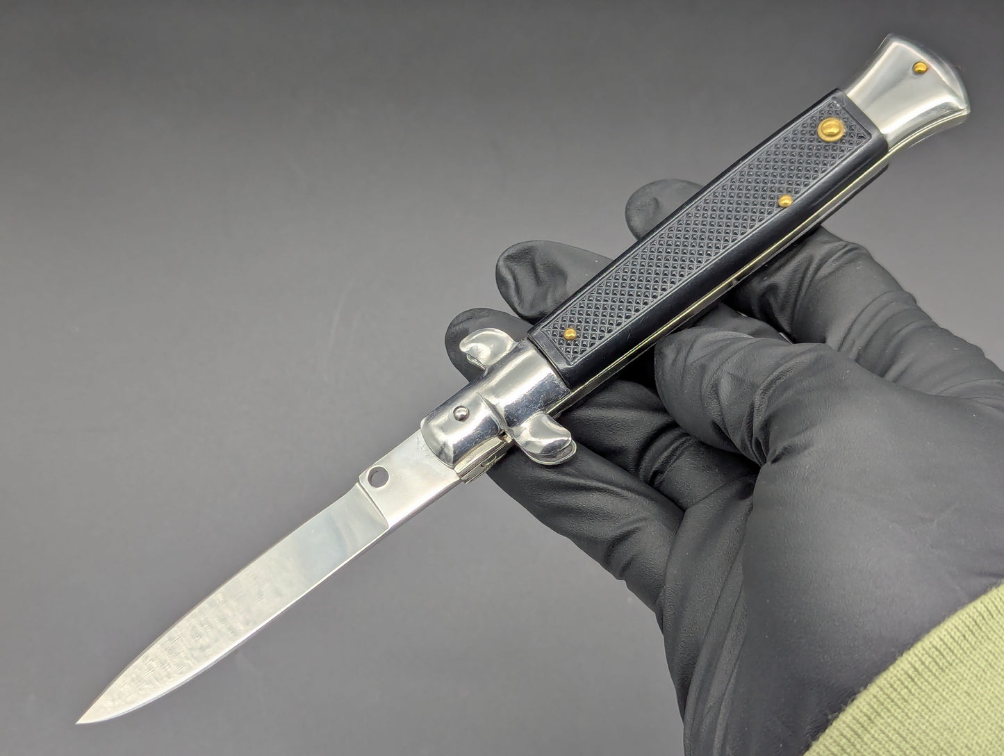 8.25" VINTAGE MOLETTA CHECKERED GERMAN STILETTO