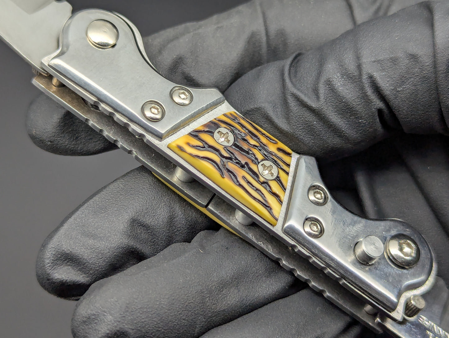 NOS Dual Blade Automatic Knife Cali-Legal