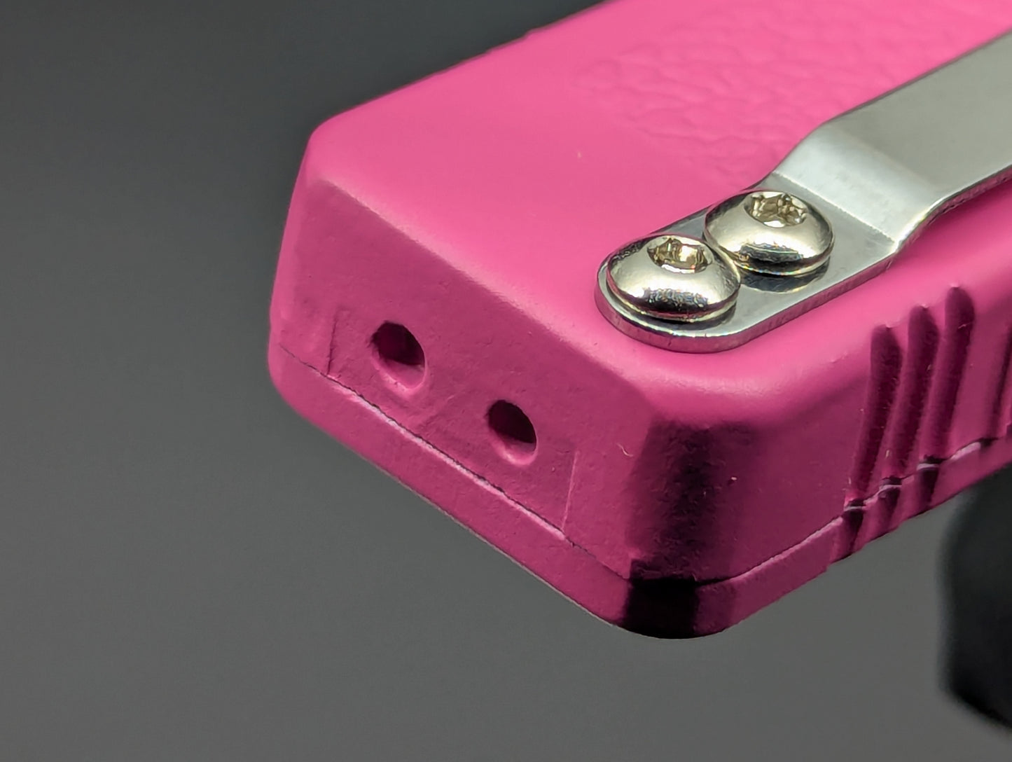 PINK LIGHTNING OTF STAINLESS PLAIN DROP POINT BLADE