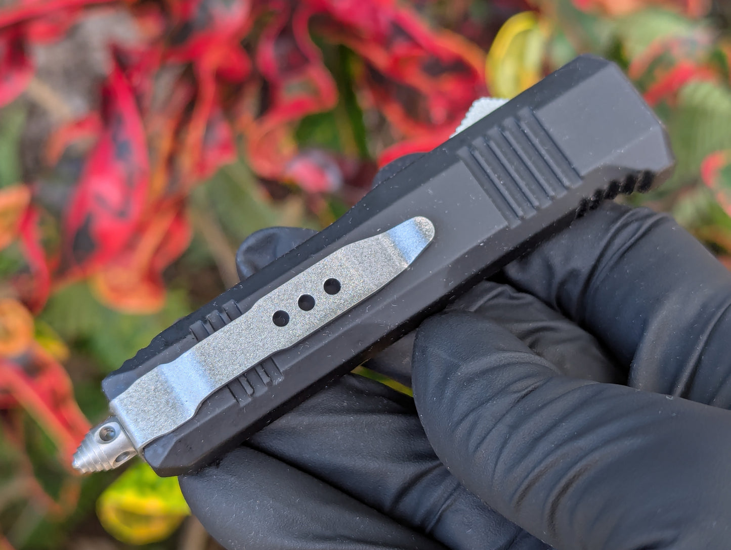 7" Black Mini Tanto Serrated D/A OTF Knife
