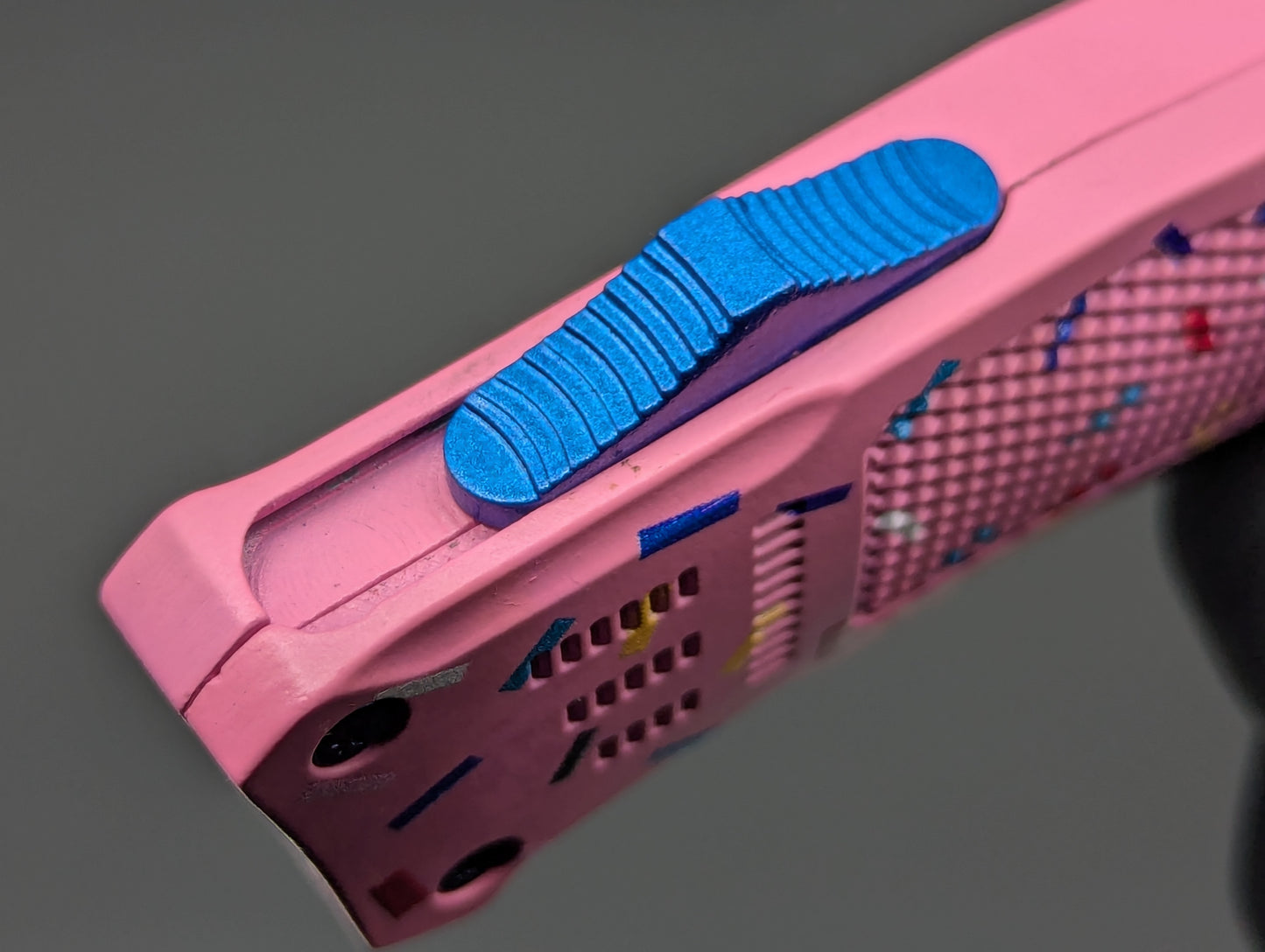 8.25" PINK SPRINKLE DONUT D/A AUTOMATIC OPENING OTF KNIFE