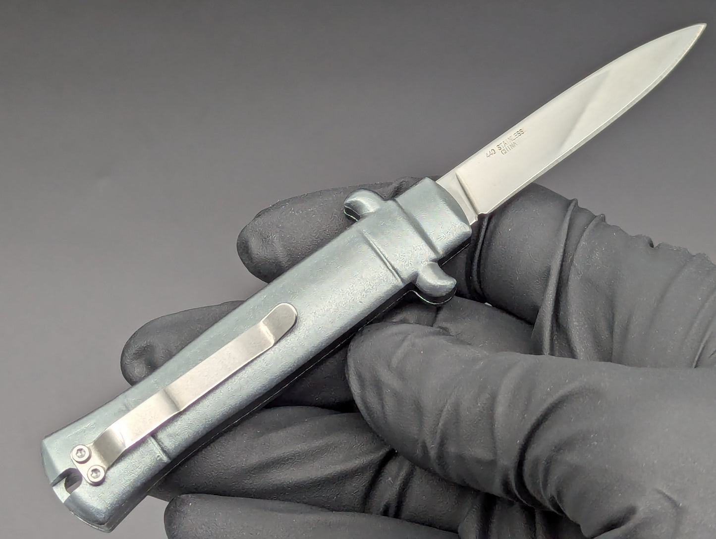 MINI STILETTO D/A CALI-LEGAL OTF KNIFE GREY