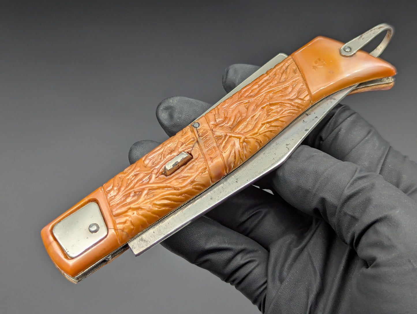 VINTAGE RUSSIAN VORZMA CITY AUTOMATIC HUNTING KNIFE