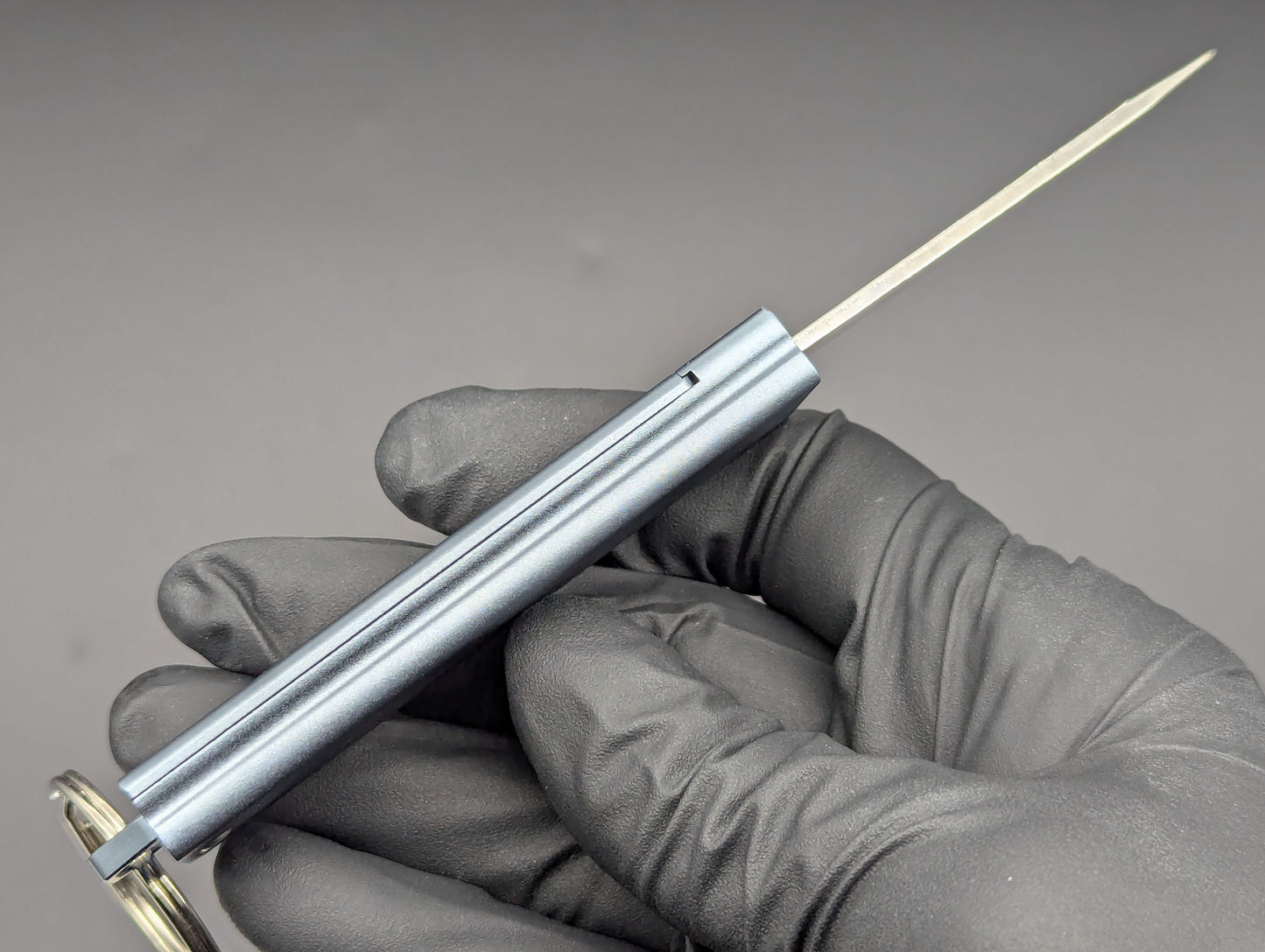 EDC D2 KEYRING GRAVITY UTILITY KNIFE GREY