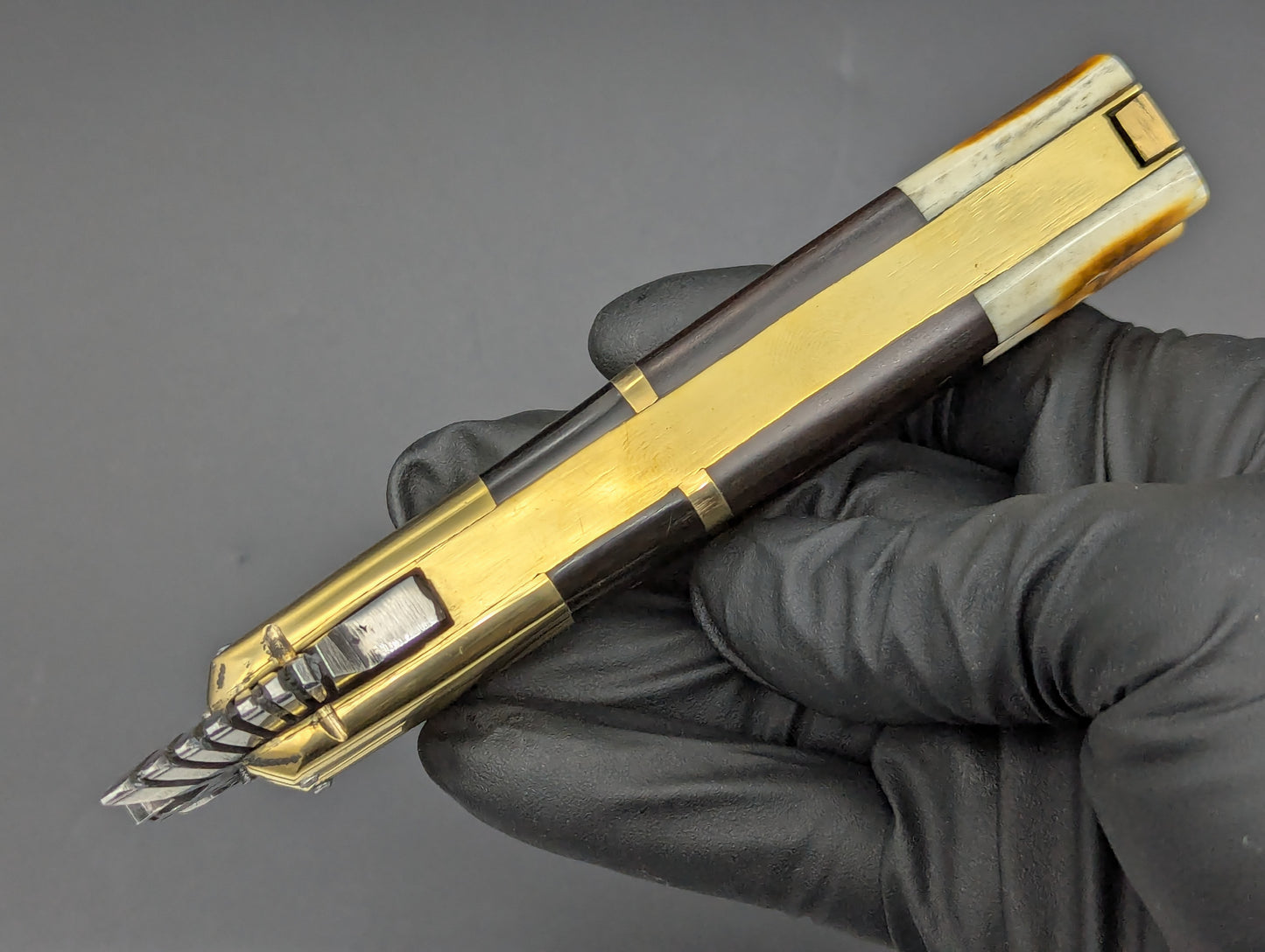 22cm STACKED HORN/ BONE EAGLE TANG STRAIGHT BLADE FHM BALI