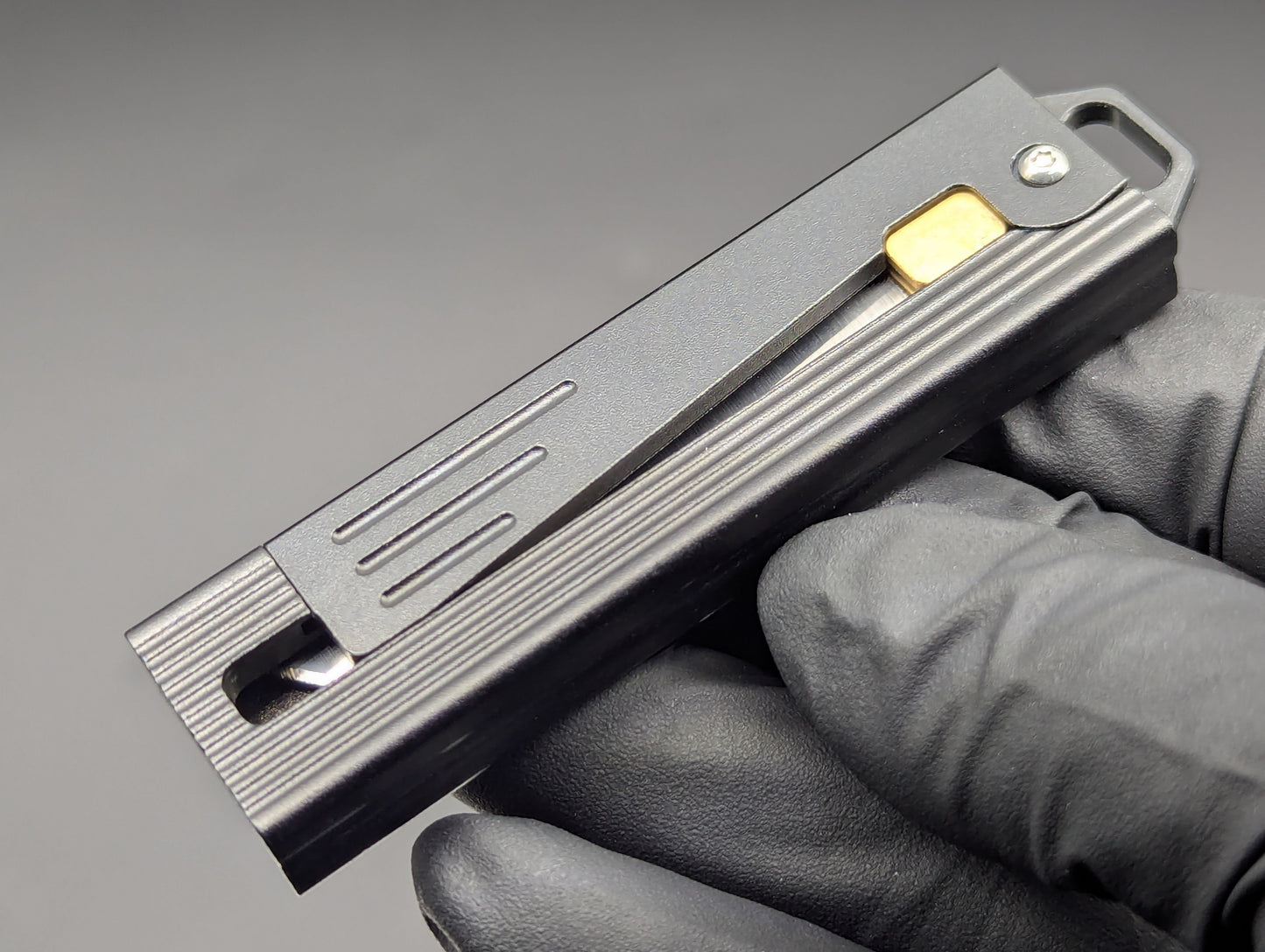 EDC D2 KEYRING GRAVITY UTILITY KNIFE BLACK