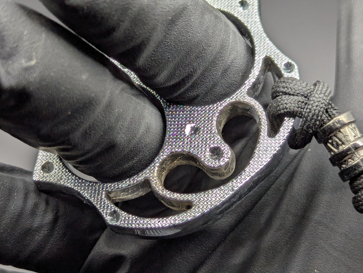 SMALL 2FK KNUCKLE DUSTER w/ LANYARD