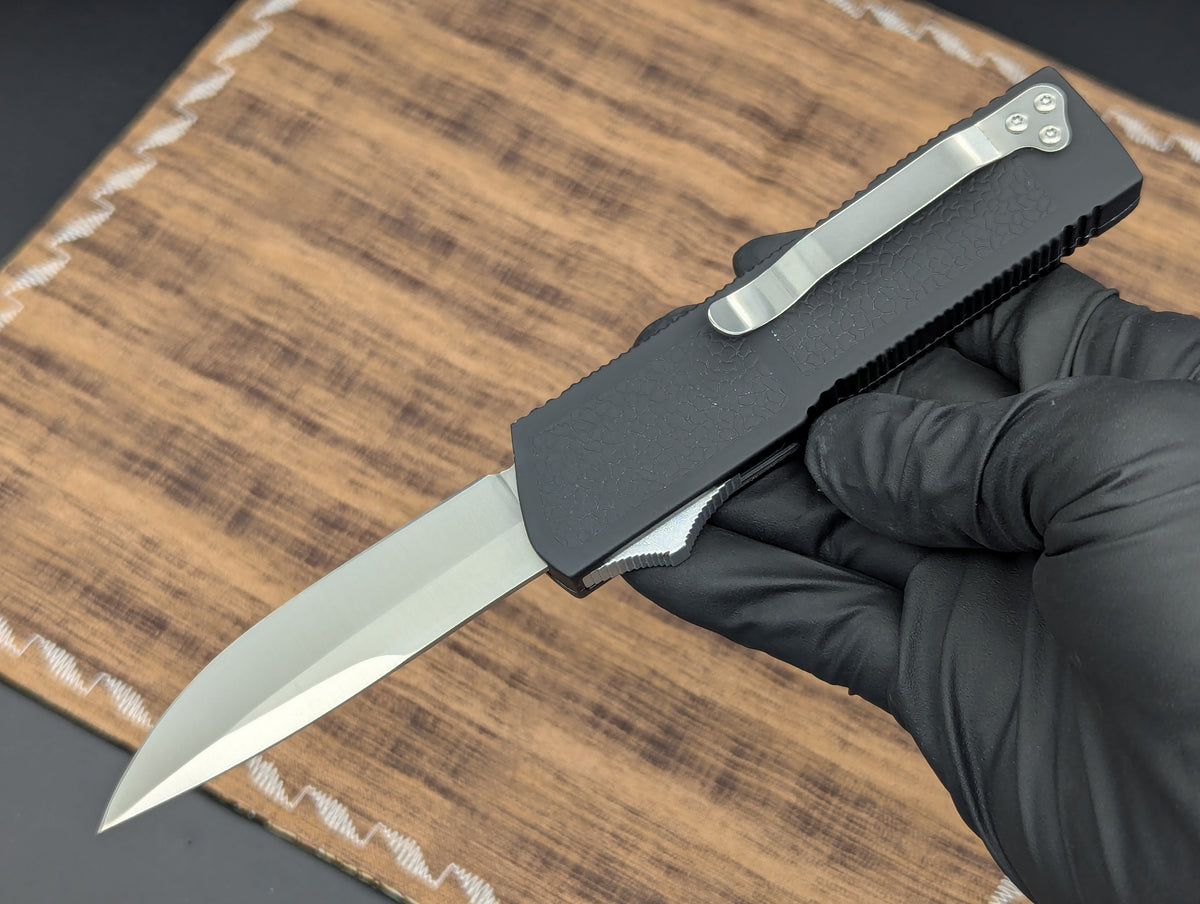 BLACK LIGHTNING 2.0 D/A OTF KNIFE DROP POINT PLAIN