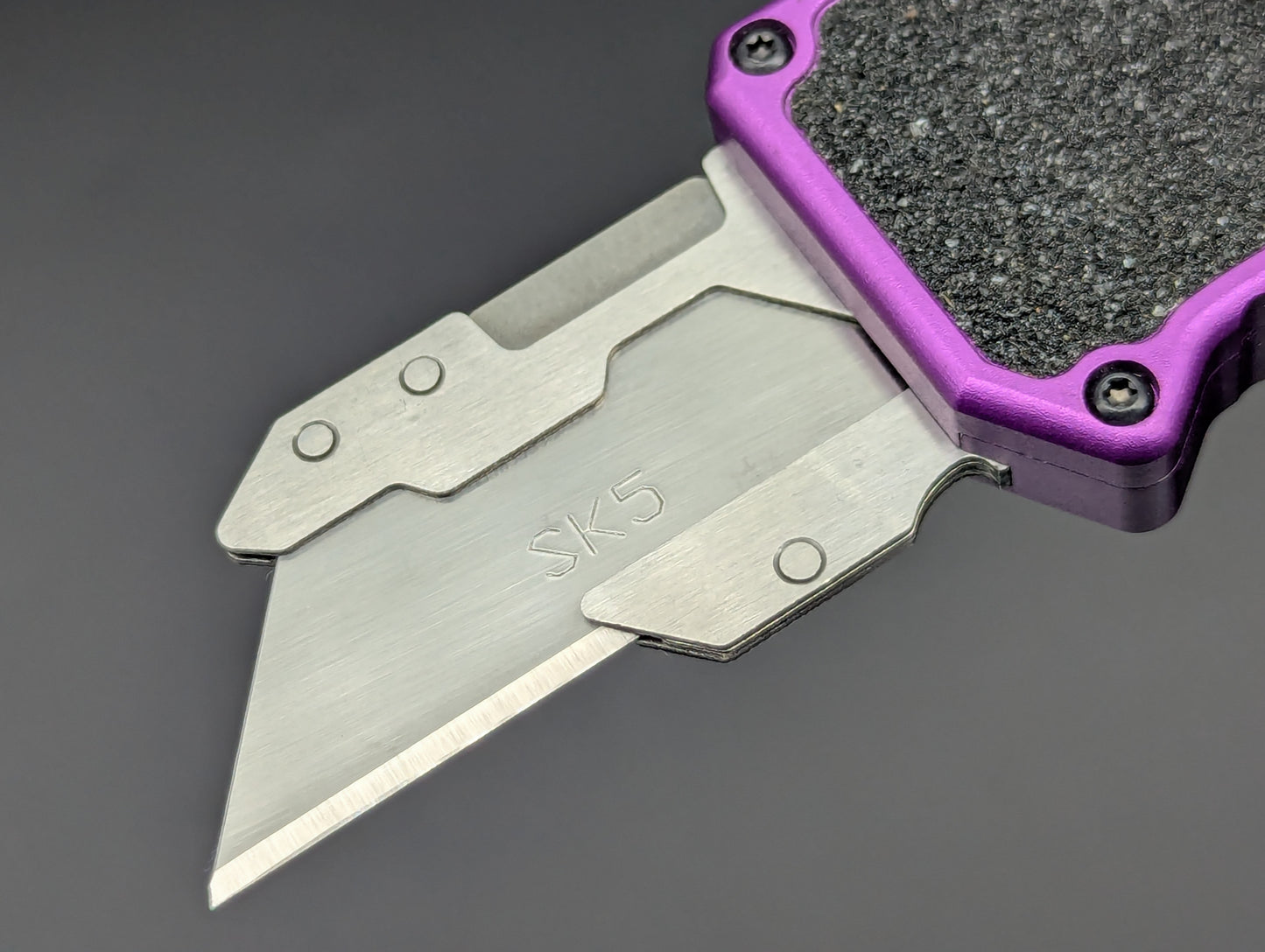 PURPLE DUAL ACTION OTF BOX CUTTER TEXTURED INLAY
