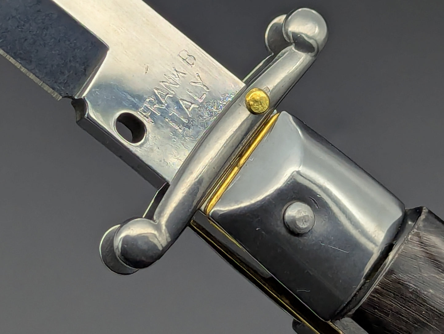 11" FRANK BELTRAME DARK HORN ITALIAN SWINGUARD 1
