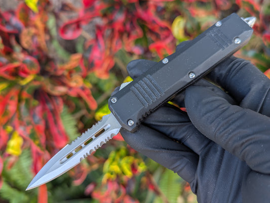 7" Mini Double Edge Serr. D/A OTF Knife