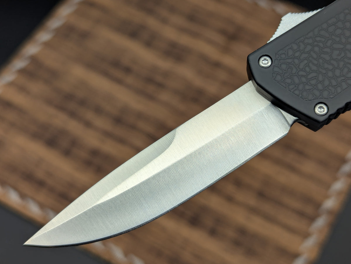 BLACK LIGHTNING 2.0 D/A OTF KNIFE DROP POINT PLAIN
