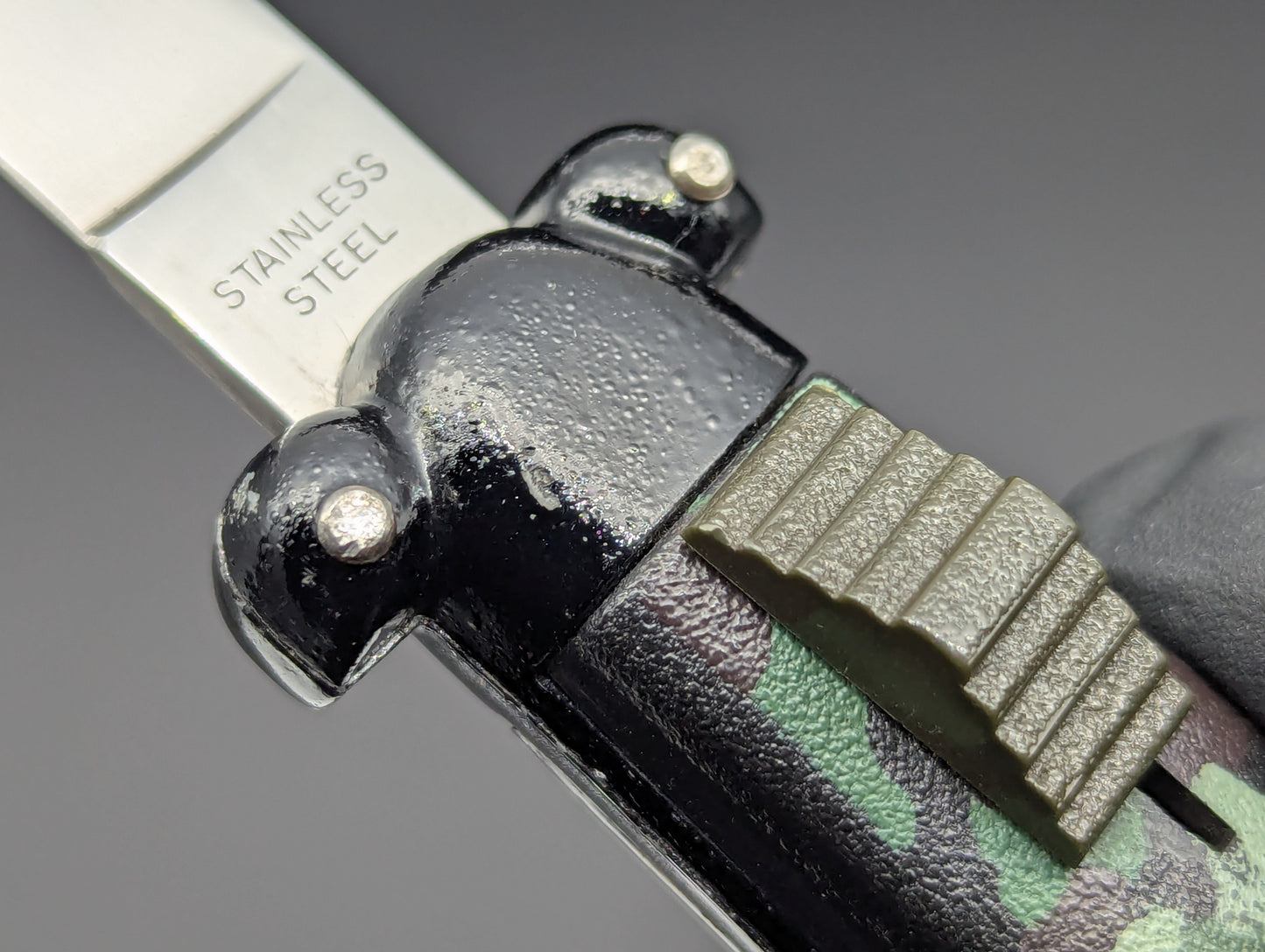 VINTAGE KOREAN NATO MILITARY OTF KNIFE 3 PIN CAMO