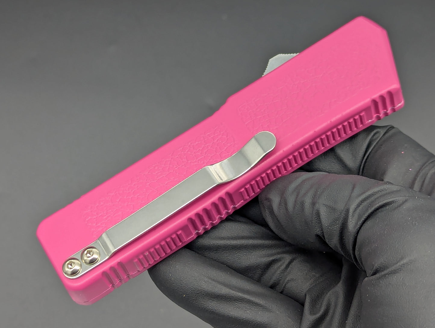 PINK LIGHTNING OTF STAINLESS PLAIN DROP POINT BLADE