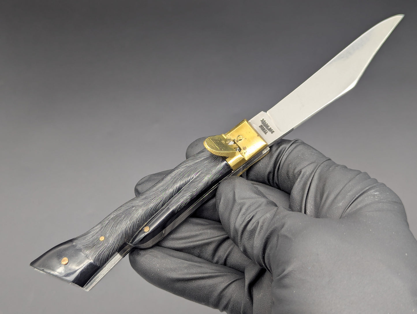 VINTAGE JAPANESE DEER FOOT SWITCHBLADE KNIFE