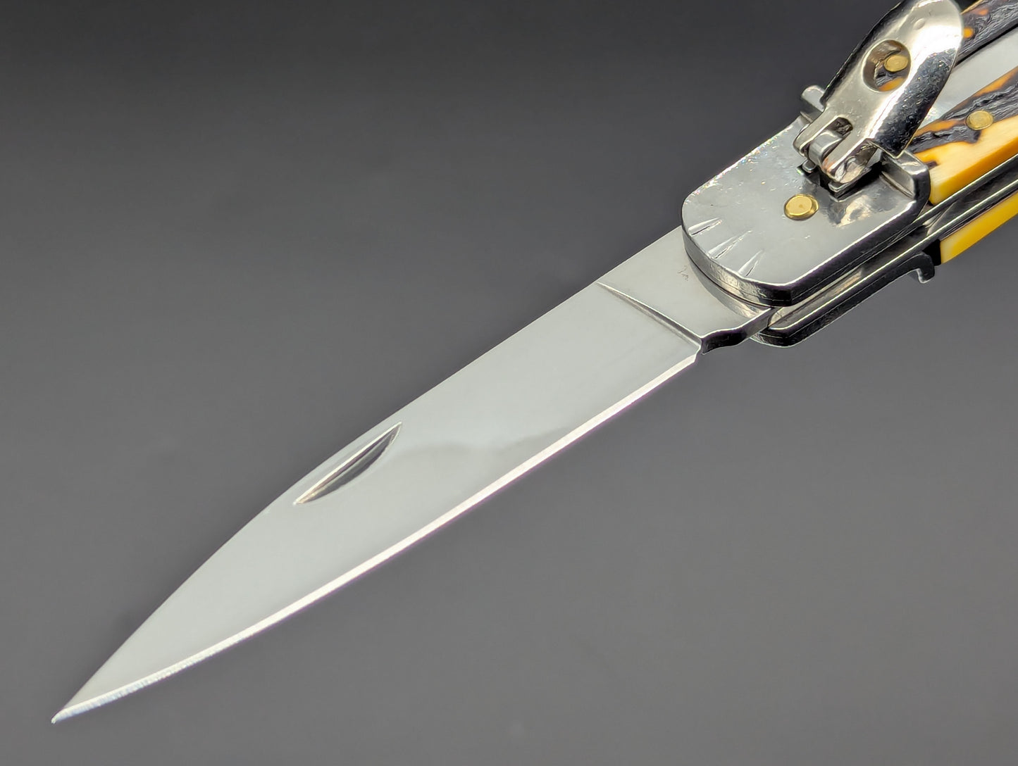 FAUX STAG 7.5" LEVERLOCK SWITCHBLADE KNIFE