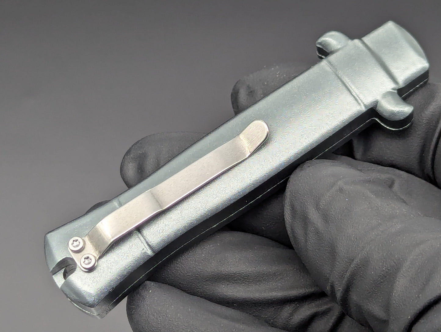 MINI STILETTO D/A CALI-LEGAL OTF KNIFE GREY