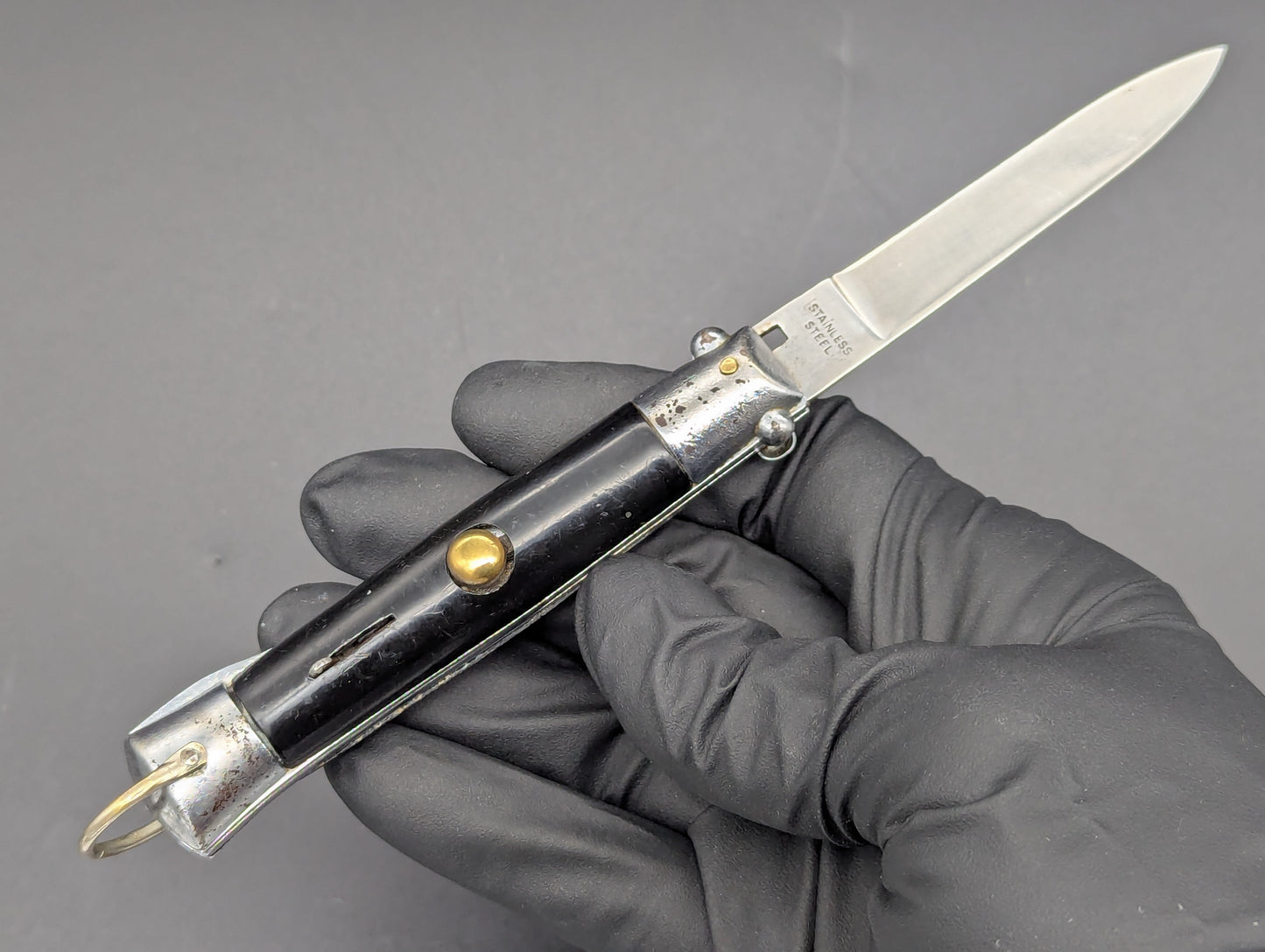 6.5" VINTAGE MICKEY EARS RIZZUTTO STYLE SWITCHBLADE KNIFE 1