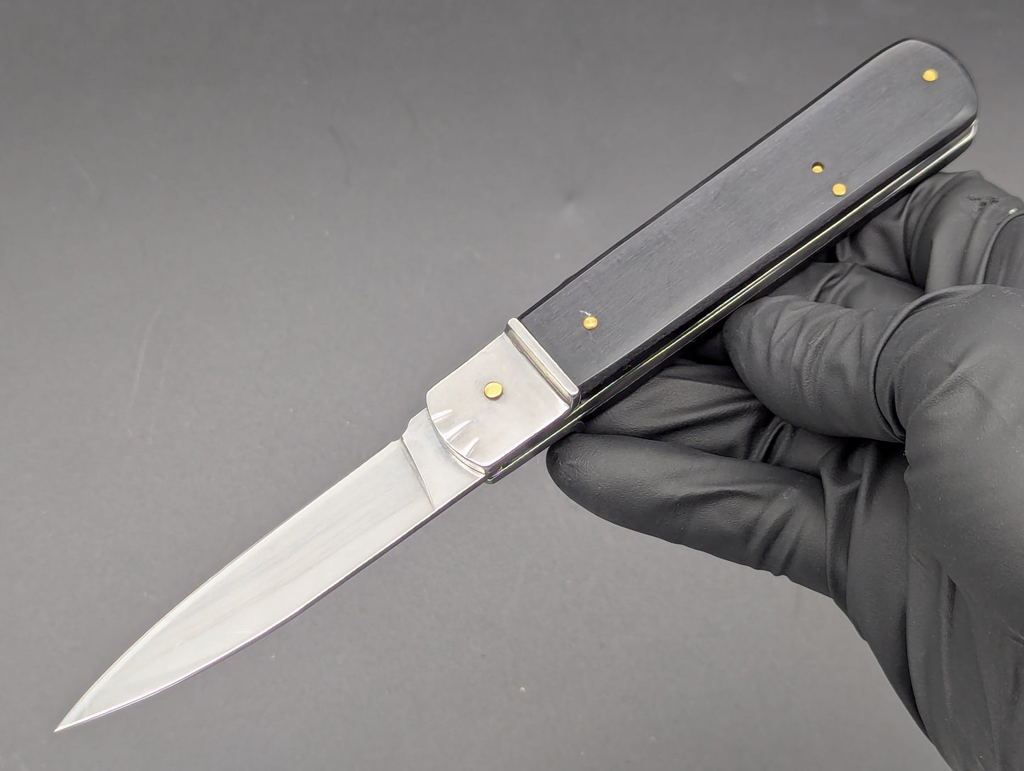 7.5" BLACK WOOD CLASSIC AUTOMATIC LEVERLOCK KNIFE