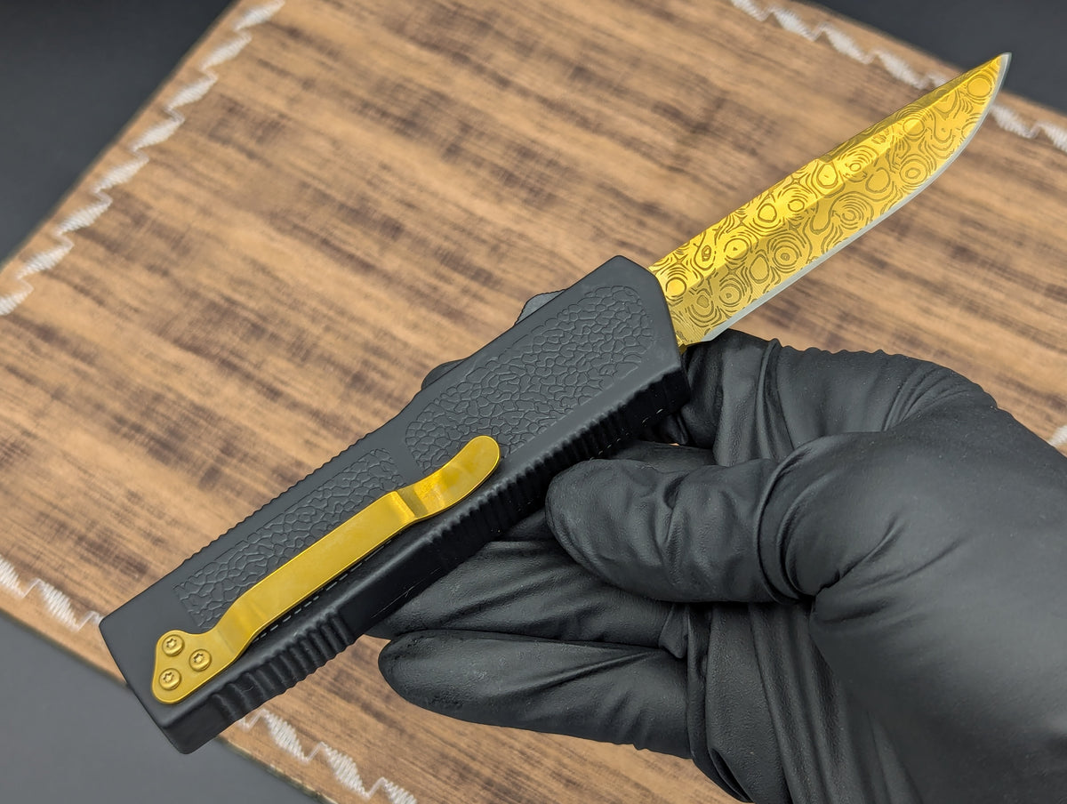 LIGHTNING 2.0 D/A OTF KNIFE GOLD FAUX DAMASCUS