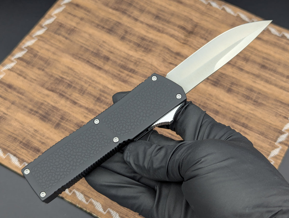 BLACK LIGHTNING 2.0 D/A OTF KNIFE DROP POINT PLAIN