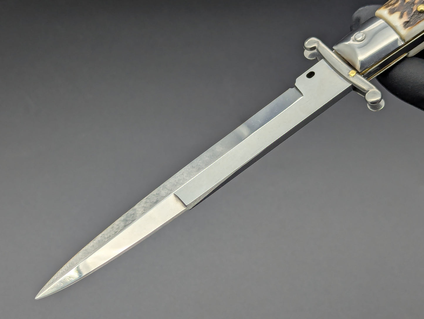 11" STAG HORN FRANK BELTRAME SWINGUARD SWITCHBLADE STILETTO
