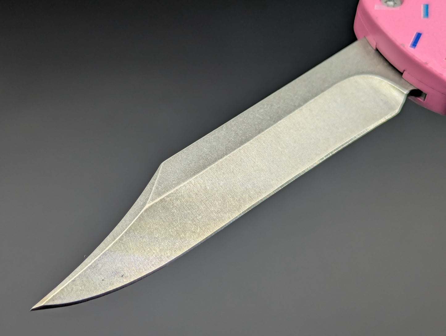 PINK SPRINKLED DONUT CLIP POINT D/A OTF KNIFE