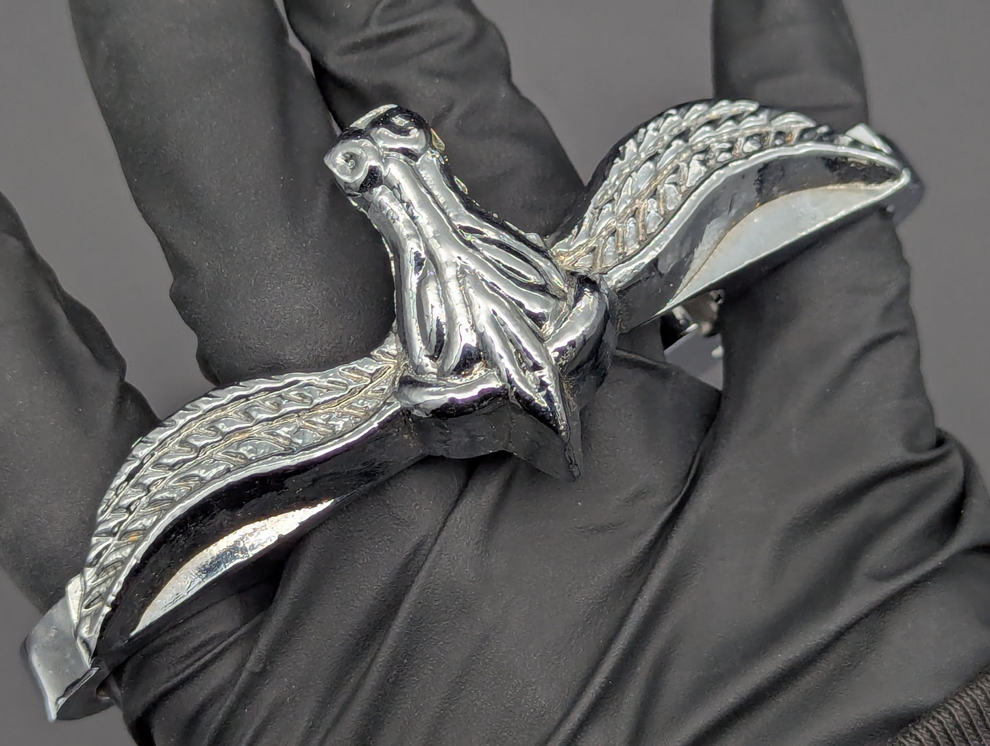 CHROME TEXAS LONGHORN CASTED KNUCKLE DUSTERS
