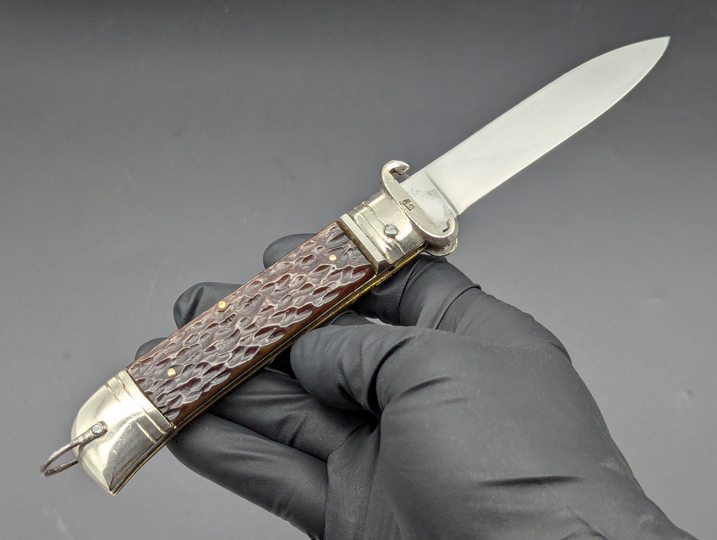 Italian VIRGINIA Shot Shell Puller Leverlock Switchblade Knife
