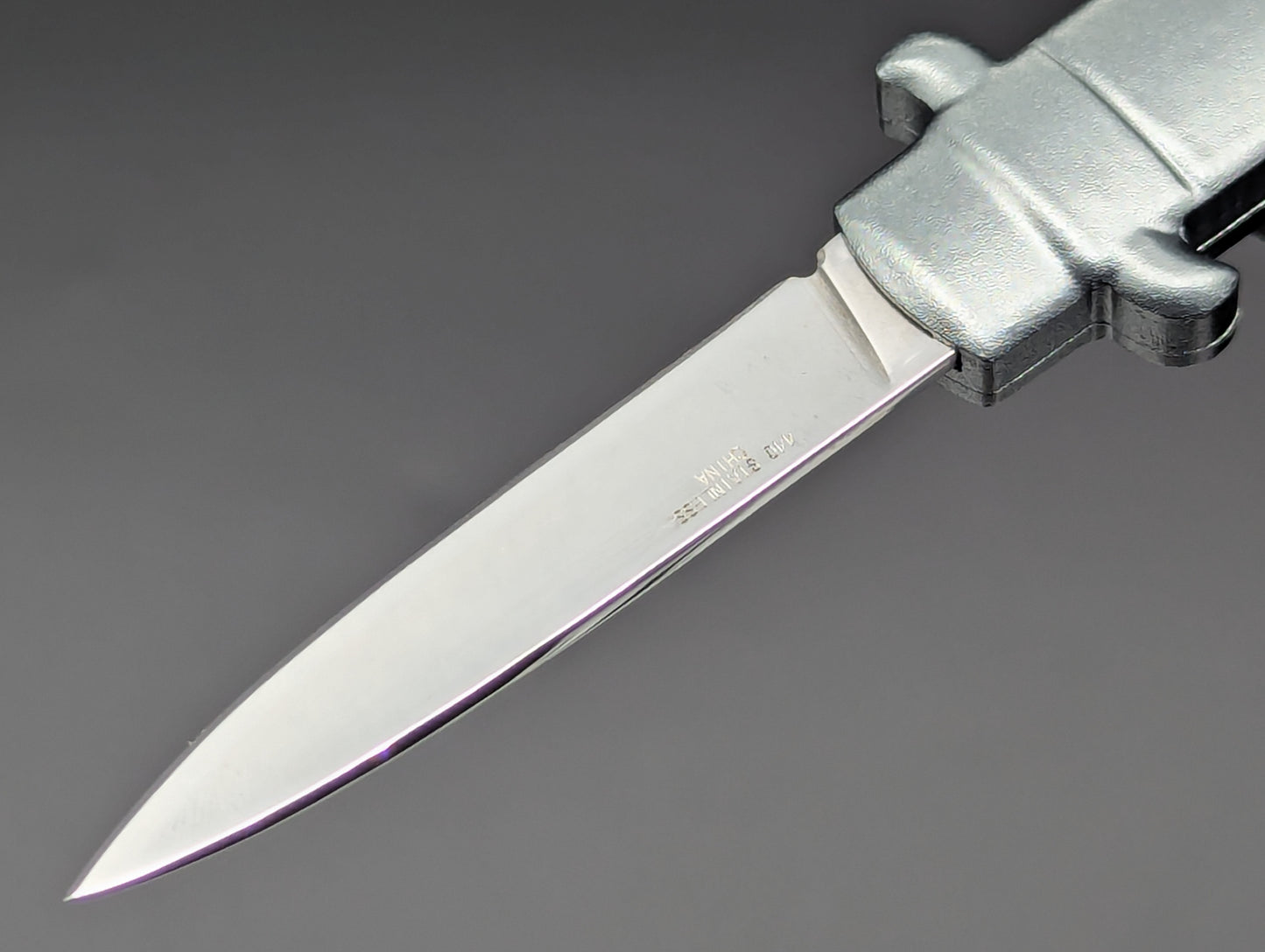 MINI STILETTO D/A CALI-LEGAL OTF KNIFE GREY