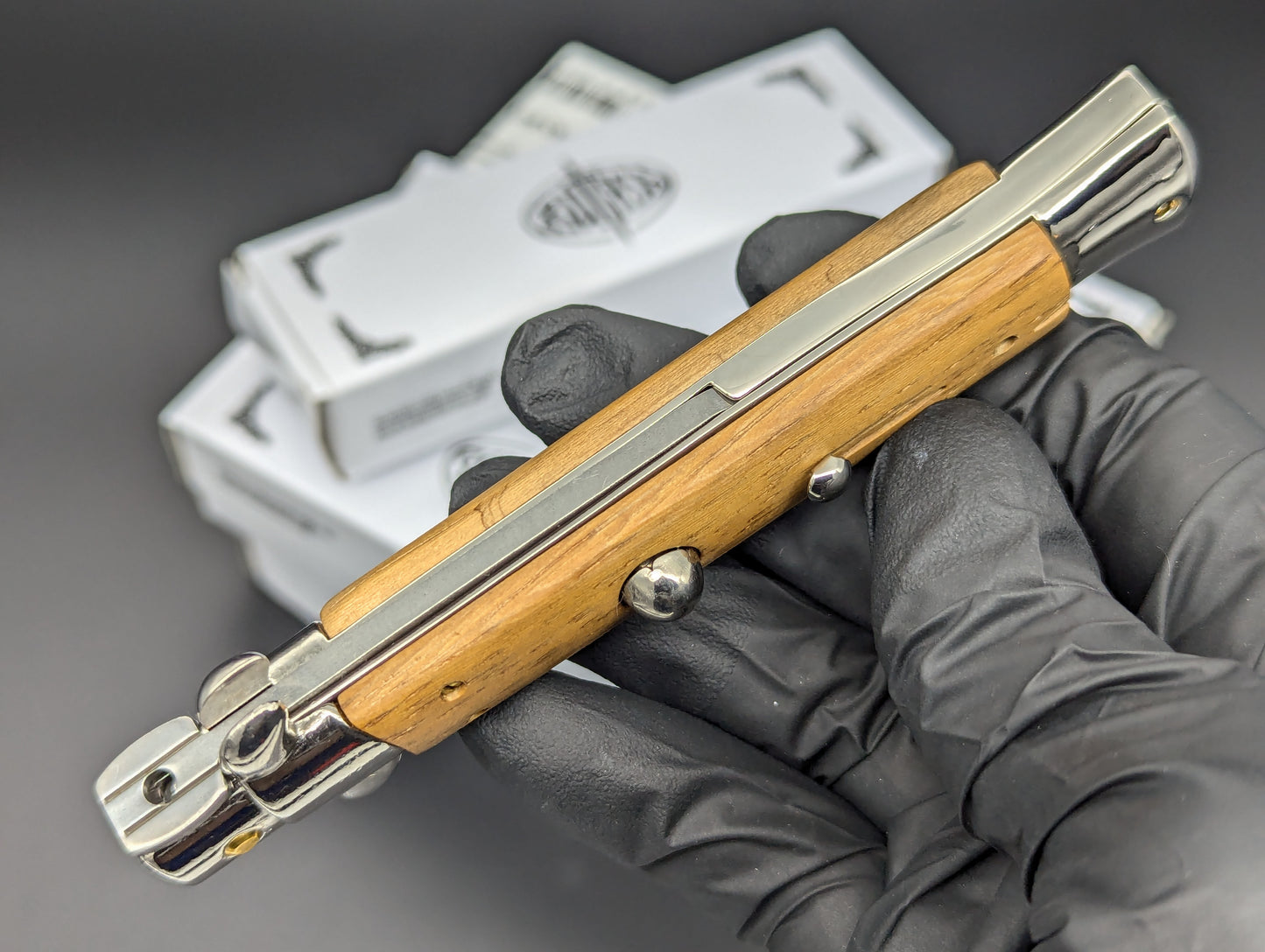 VITYAZ WOODEN RUSSIAN SWITCHBLADE STILETTO