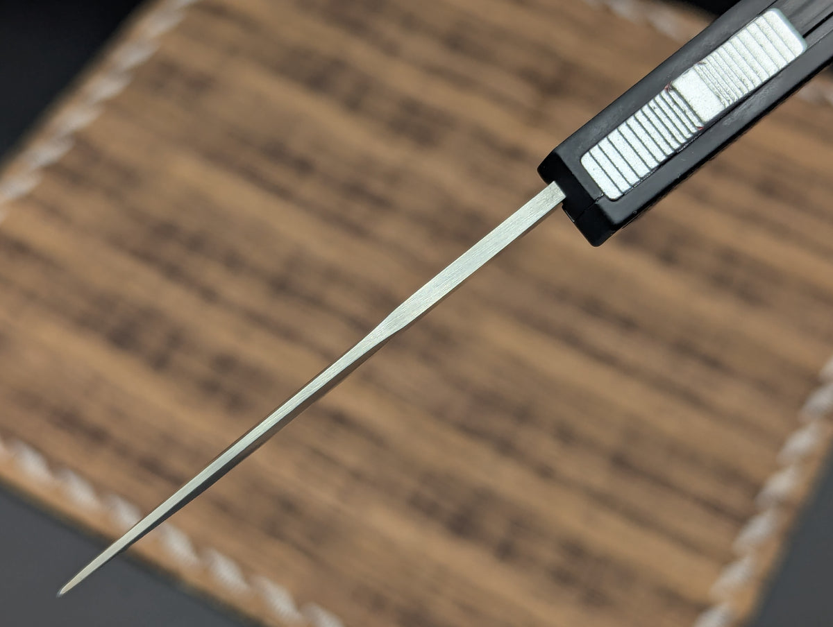 BLACK LIGHTNING 2.0 D/A OTF KNIFE DROP POINT PLAIN