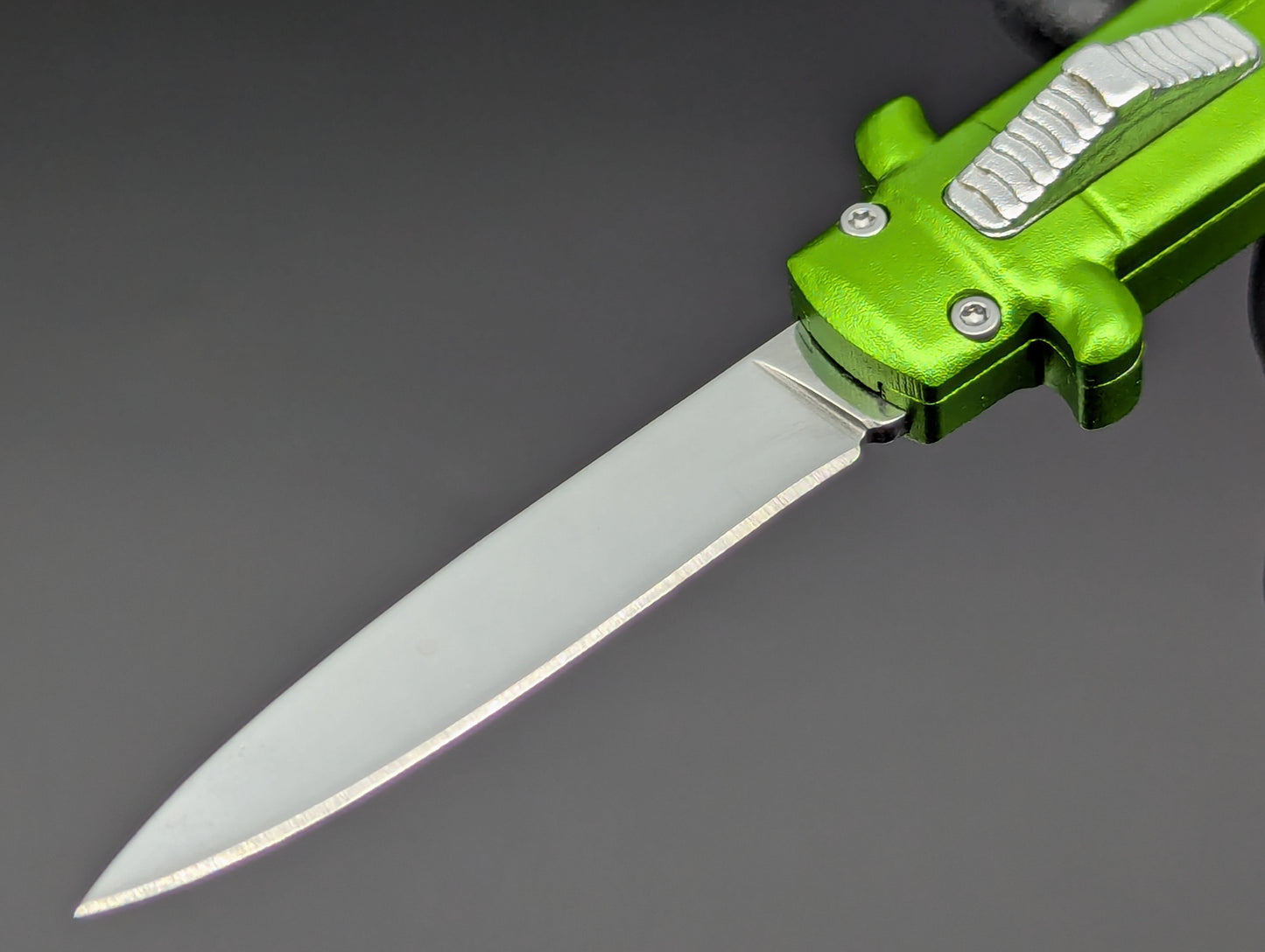 MINI GREEN STILETTO CALIFORNIA LEGAL OTF KNIFE