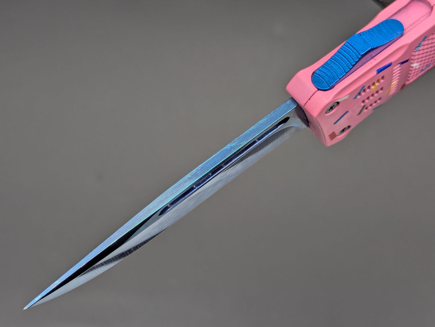 8.25" PINK SPRINKLE DONUT D/A AUTOMATIC OPENING OTF KNIFE