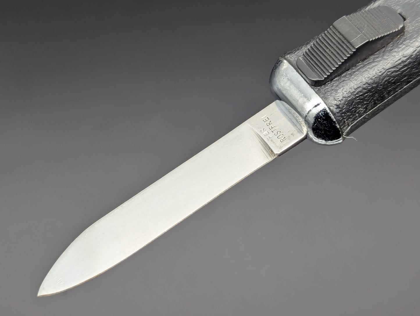 VINTAGE F.E.S. TOP STYLE D/A AUTOMATIC OTF KNIFE