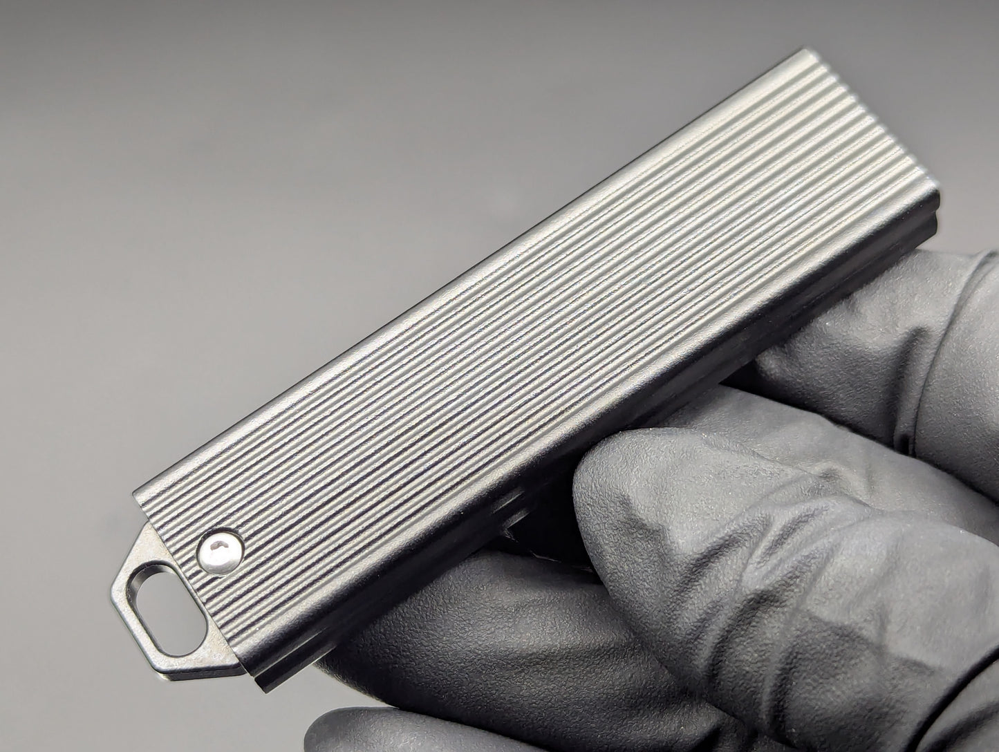 BLACK D2 MINI GRAVITY KNIFE KEYRING TANTO