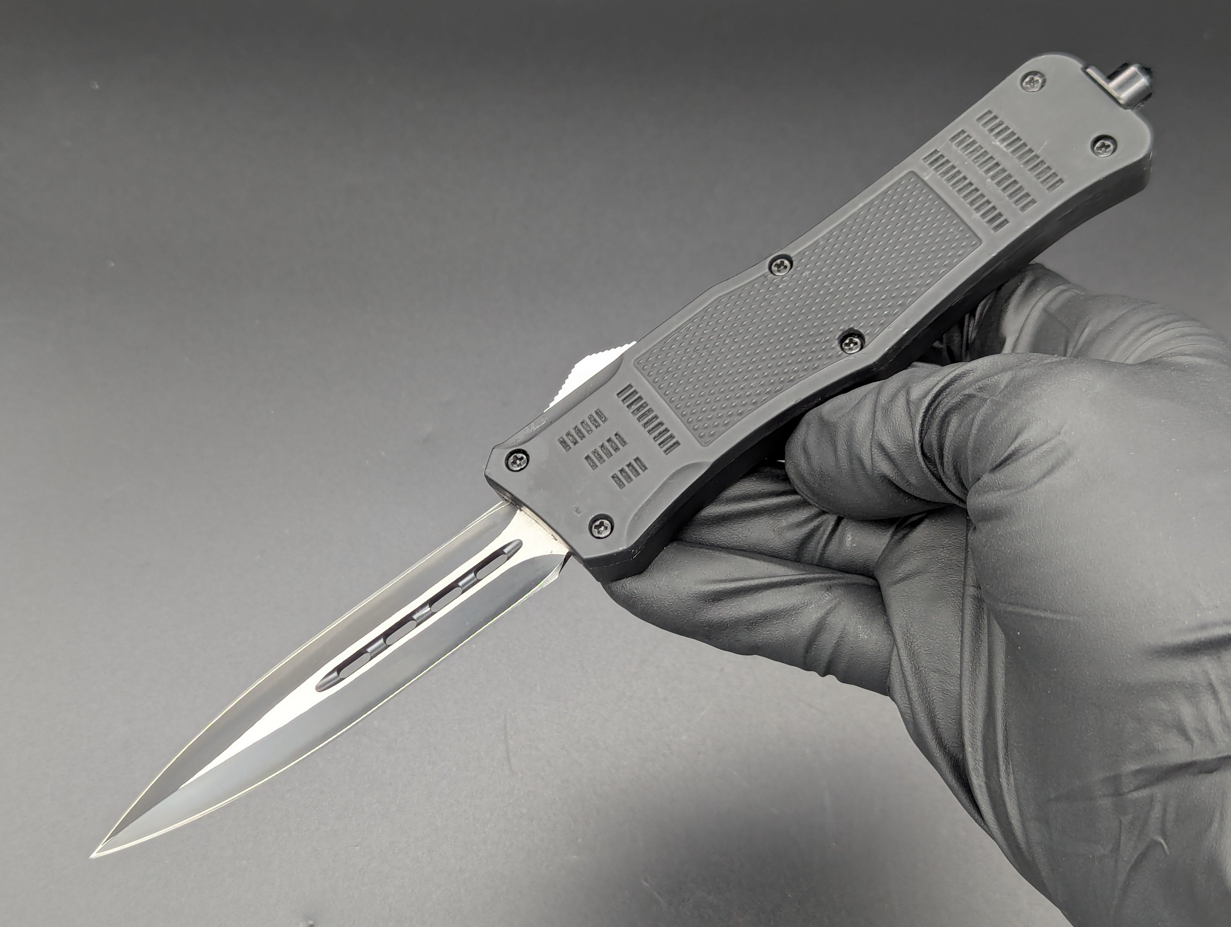 OTF KNIVES – LIGHTNING OTF KNIVES