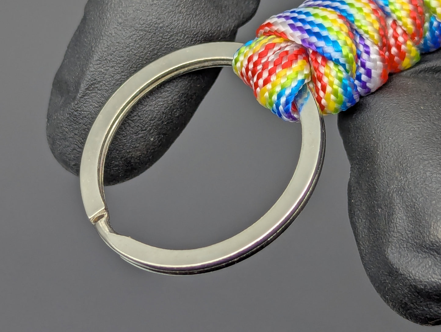 3 oz RAINBOW 550 PARACORD MONKEY FIST SELF DEFENSE KEYRING