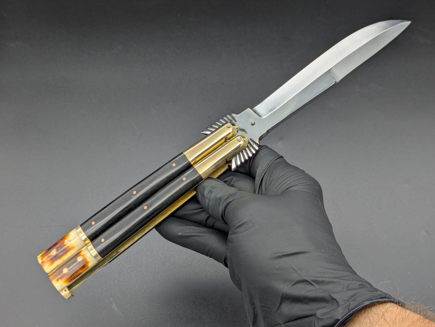 11.25" CARVED EAGLE 2-TONE SCALE BRASS FHM BALISONG MANILA BLADE