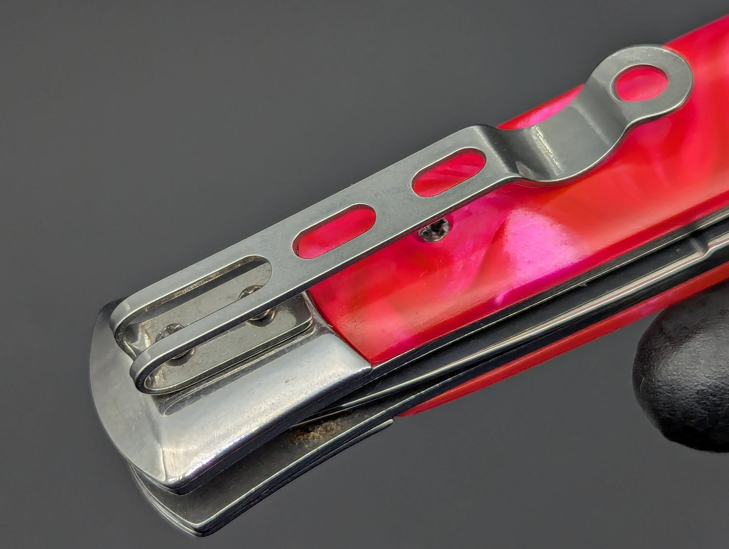 PINK PEARL MILANO DIABLO STILETTO SWITCHBLADE KNIFE