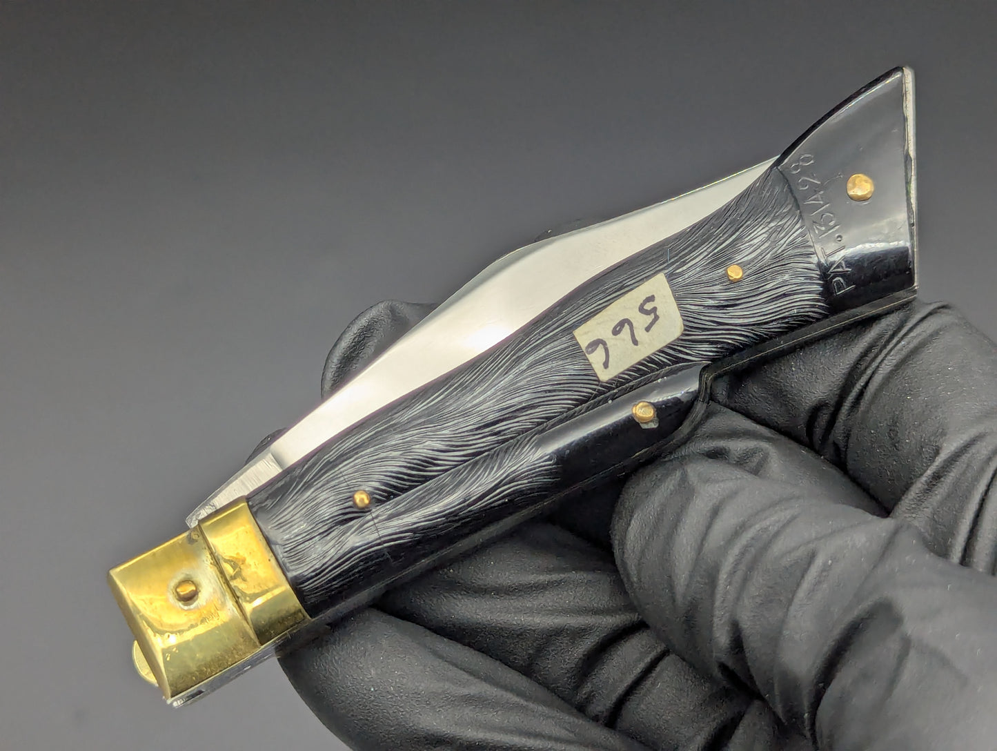 VINTAGE JAPANESE DEER FOOT SWITCHBLADE KNIFE