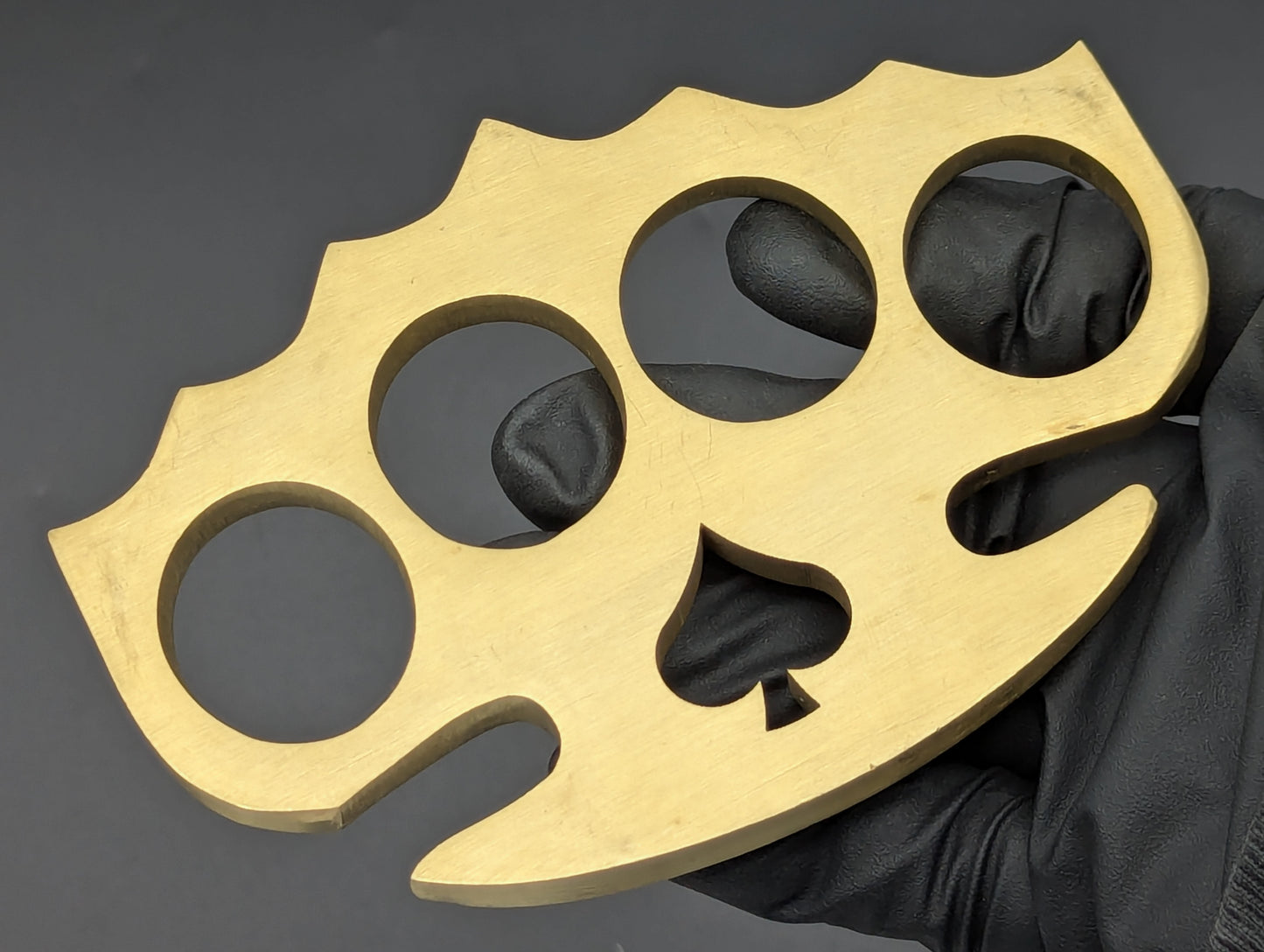 SPIKED SPADE SOLID BRASS KNUCKLE