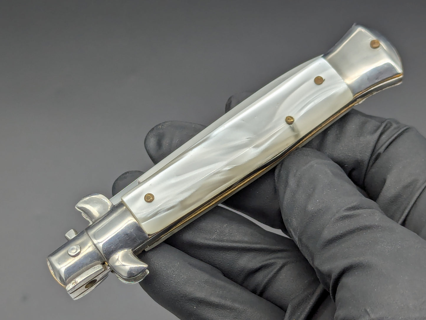 7.75" B ROSTFREI BELTRAME FAUX PEARL ITALIAN STILETTO