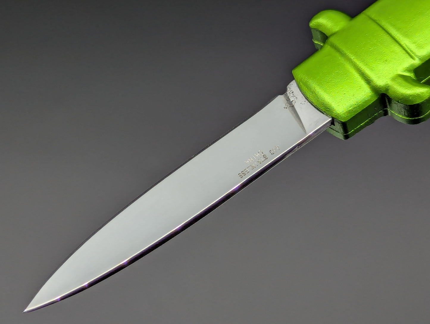MINI GREEN STILETTO CALIFORNIA LEGAL OTF KNIFE
