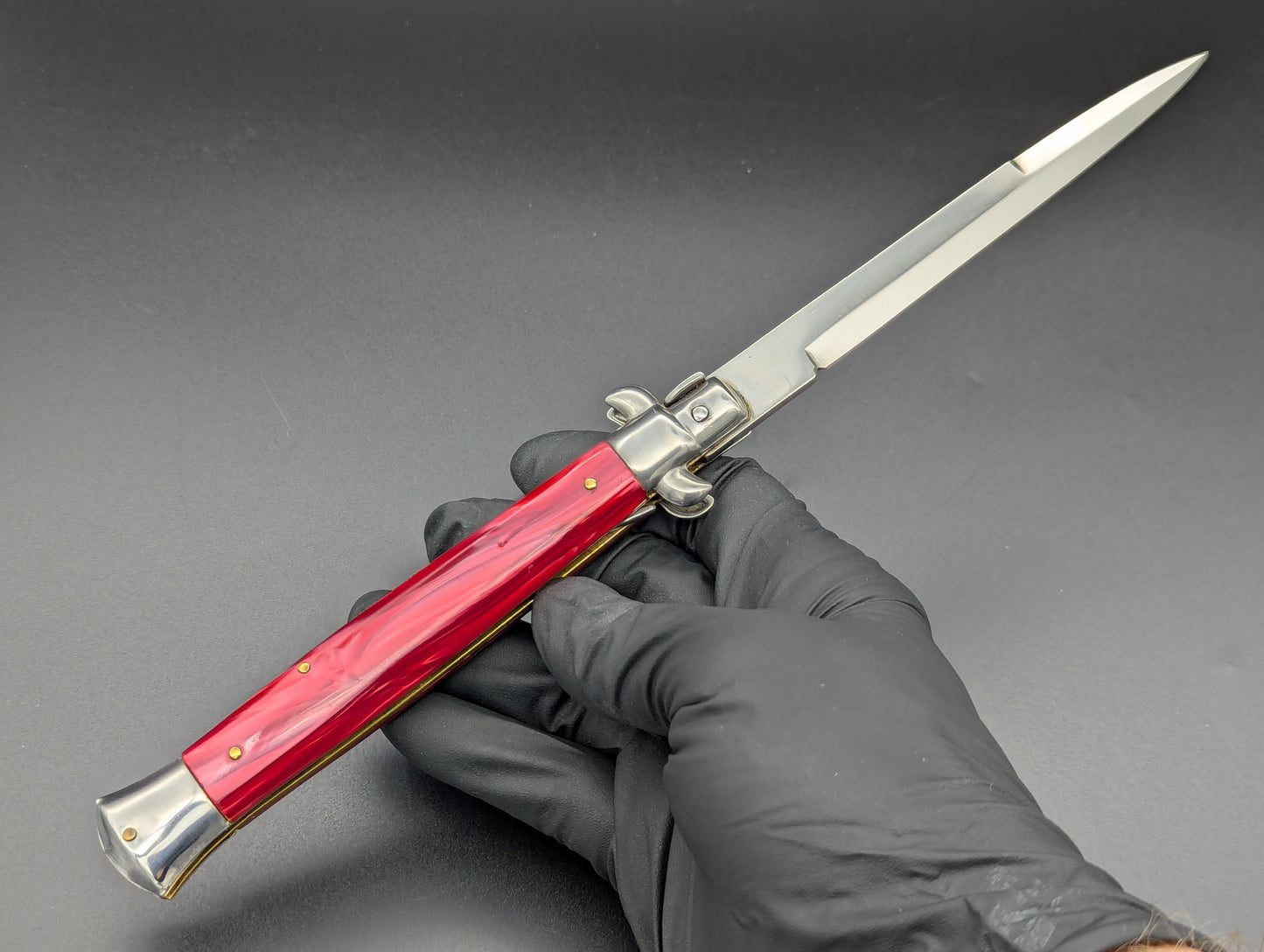 VINTAGE 11" RED ACRYLIC 'STILETTO SICILIANO' HANDMADE ITALIAN STILETTO